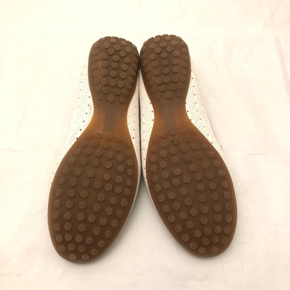 VanEli Perforated White Loafers sz 7 - Picture 4 of 10